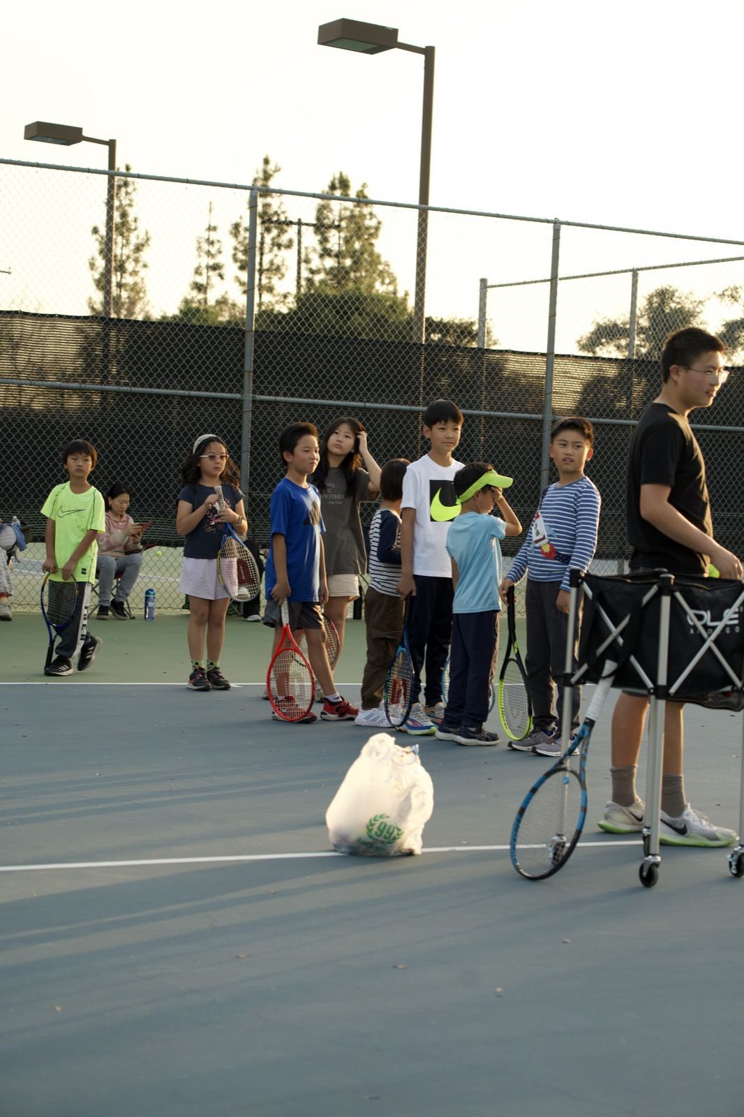 The whole clinic on court
